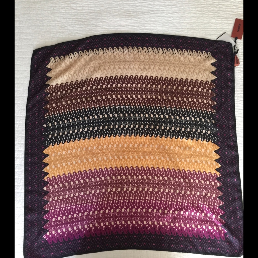 NWT Missoni silk scarf w/earth toned pattern